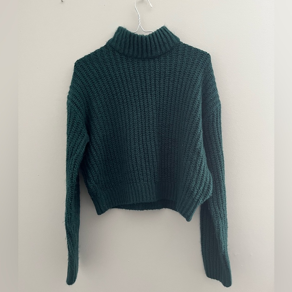 Women's Green Turtleneck Sweater